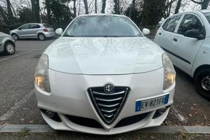 Alfa Romeo Giulietta 1.6 JTDm-2 105 CV Distinctive