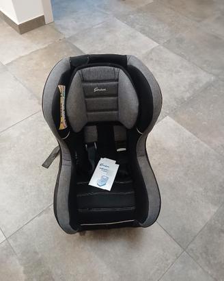 Seggiolino auto