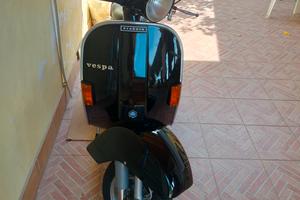 Vespa PX125 E