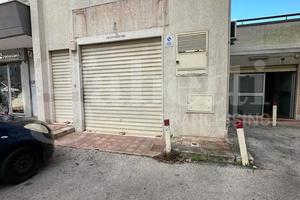 Negozio Ostuni [Cod. rif 3112601VCG]