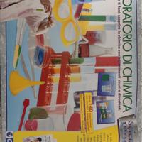 laboratorio di chimica