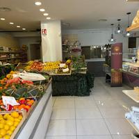 Attività salumeria gastronomia frutta