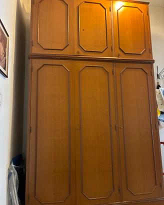 Armadio in legno