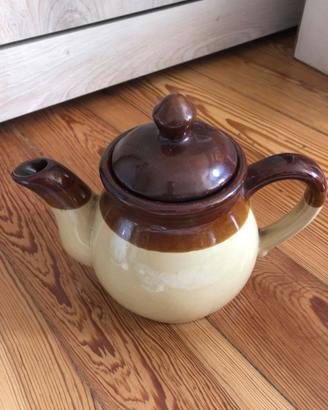 Teiera rustica vintage in terracotta smaltata bico