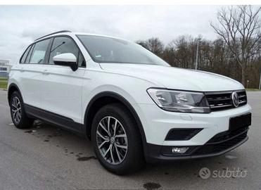 VOLKSWAGEN Tiguan 1.6 TDI SCR Urban BlueMotion T