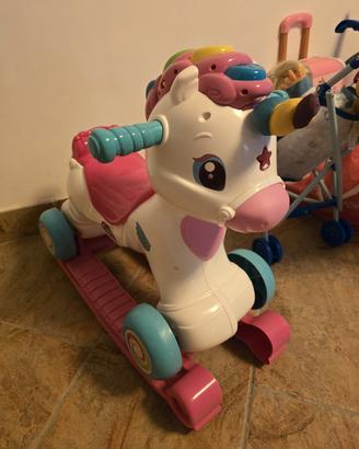 Unicorno a dondolo Chicco