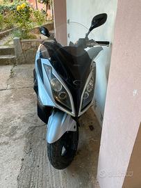Kymco downtown 125i