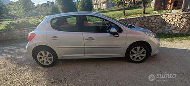 Peugeot 207 1.6 HDi 90 CV (2008) – OK NEOPATENTATI