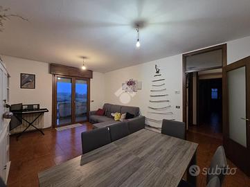 4 LOCALI A CADONEGHE