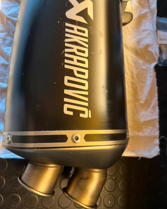 Akrapovic