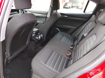 alfa romeo stelvio 2.2 160 cv anno 2020