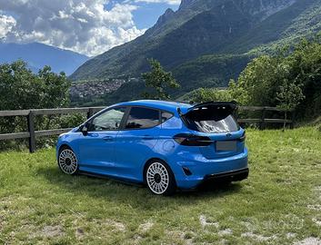 Ford Fiesta ST-Line -NEOPATENTATI