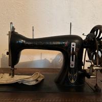 Macchina da cucire a pedale Frister&Rossmann