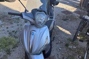 PIAGGIO BERVERLY 300cc OTTIME CONDIZION