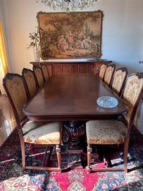 Sala da pranzo completa