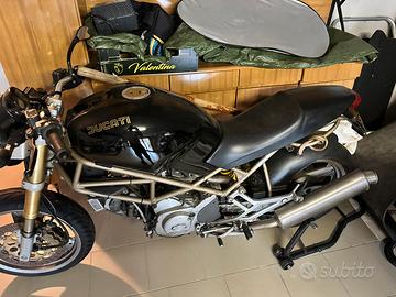 DUCATI MONSTER 750 ie
