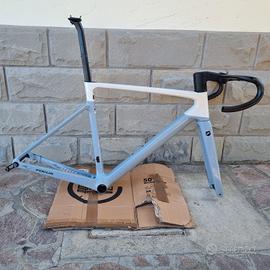TELAIO FOCUS IZALCO MAX 9.8 TG M (54)