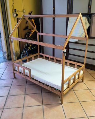 Lettino Montessori artigianale + materasso IKEA