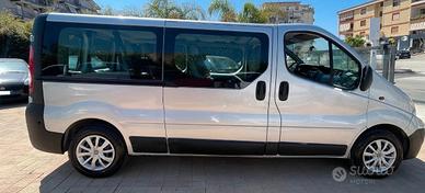 Opel Vivaro 9 Posti Finanziaria senza busta paga