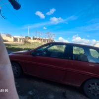 lancia y 