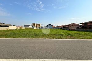 TER. RESIDENZIALE A BORGO VERCELLI