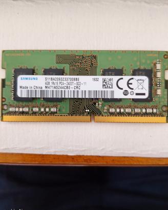 4 gb ram. per laptop SAMSUNG PC4.2400t