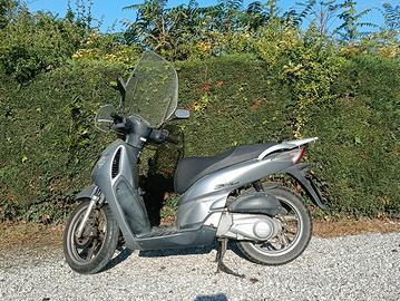 Honda sh