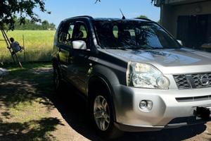 NISAN X Trail 2.0 dCi 2009