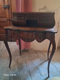 Scrittoio d ' antiquariato