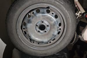 4 cerchi in ferro wolkswagen da 15°