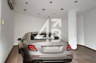 BOX AUTO E MAGAZZINO - 40 M² - CAMPI ELISI