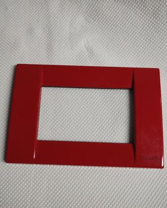 placche Vimar metallo rosse