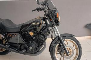 Yamaha XV TR1 
