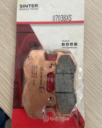 Pastiglie Freno Brembo Sinterizzate 07038XS per Sc