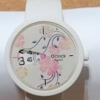 O clock digital di O Bag con cinturino bianco