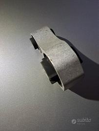 supporto motore AE81-6P082-CA