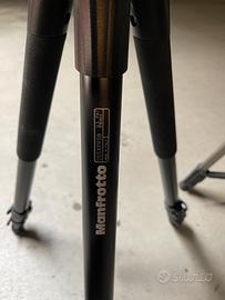 Cavalletto Manfrotto professionale