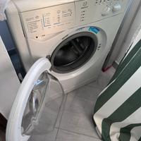Lavatrice indesit