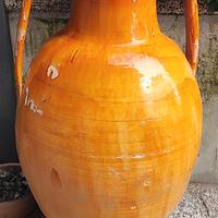 Anfora in terra cotta