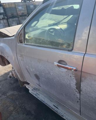 PORTA ANT SX ISUZU D-MAX