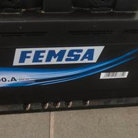 batteria auto o furgone da 100 ampere