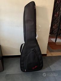 Fender Kingman Basso acustico amplificabile