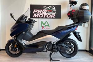Yamaha T Max 530 DX + Bauletto - 2017