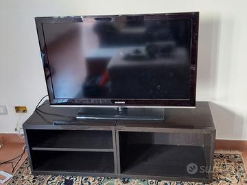 mobiletti porta tv o comodini