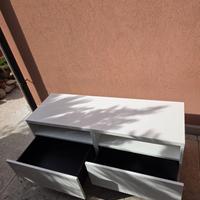 Cassettiera  como' e due comodini colore bianco 