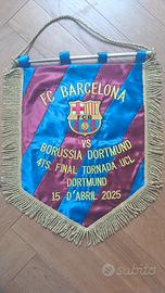 Gagliardetto 4° finale Champions League Barcellona