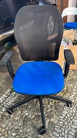 Sedia da scrivania- Seduta operativa regolabile,