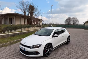 Volkswagen Scirocco 2.0 TDI Ok Neopatentato