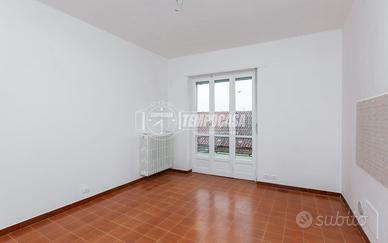 BILOCALE RISTRUTTURATO IN VIA ERMANNO COSSOLO!!