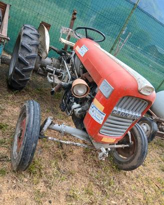 trattore carraro